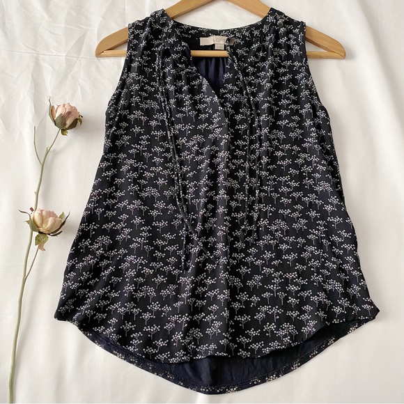 Loft Petite Whimsical Print Sleeveless Top - Picture 2 of 9